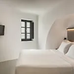 Ξενοδοχείο Sun Rocks Boutique - Caldera View & Sunset Dining Experience 3*