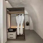 Sun Rocks Boutique - Caldera View & Sunset Dining Experience Ξενοδοχείο