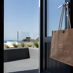 Sun Rocks Boutique - Caldera View & Sunset Dining Experience