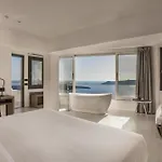 Hotel Sun Rocks Firostefani