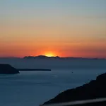 Otel Sun Rocks Boutique - Caldera View & Sunset Dining Experience 3*