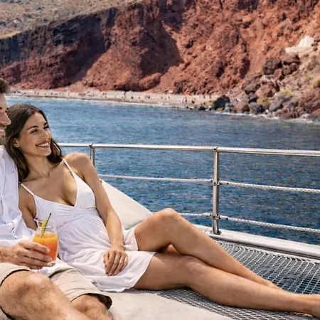 Hotel Sun Rocks Boutique - Caldera View & Sunset Dining Experience