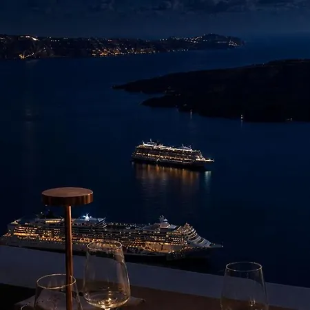 Sun Rocks Boutique - Caldera View & Sunset Dining Experience
