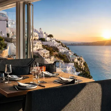 Sun Rocks Boutique - Caldera View & Sunset Dining Experience 3*