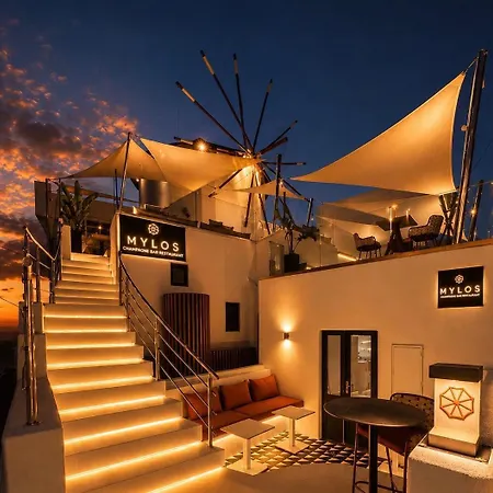 Sun Rocks Boutique - Caldera View & Sunset Dining Experience Hotel Firostefani