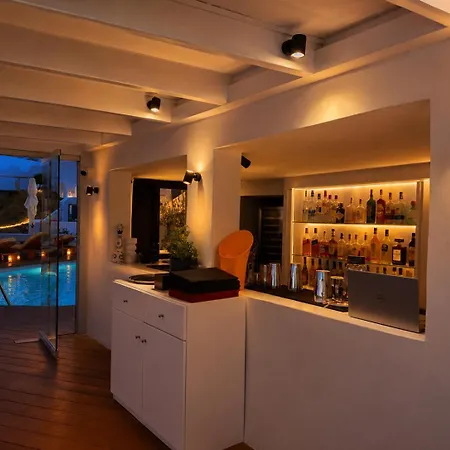 Hotel Sun Rocks Boutique - Caldera View & Sunset Dining Experience Firostefani