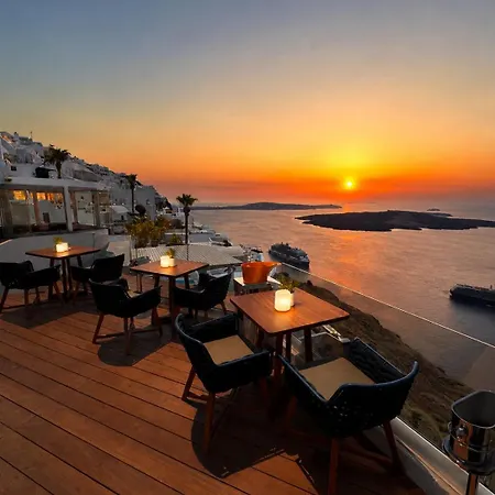 Sun Rocks Boutique - Caldera View & Sunset Dining Experience 3*