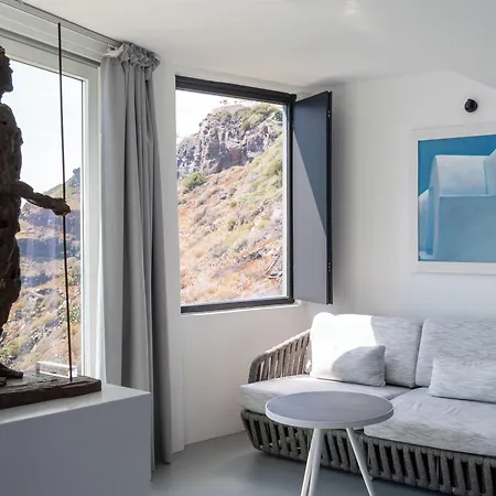 Sun Rocks Boutique - Caldera View & Sunset Dining Experience 3* Firostefani