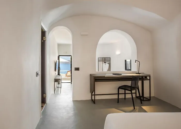 Sun Rocks Boutique 3*