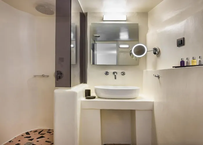 Sun Rocks Boutique - Caldera View & Sunset Dining Experience 3*