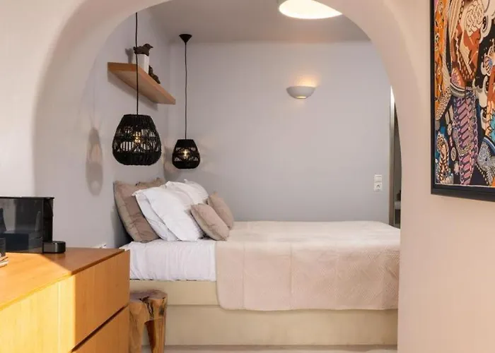 Sun Rocks Boutique フィロステファニ