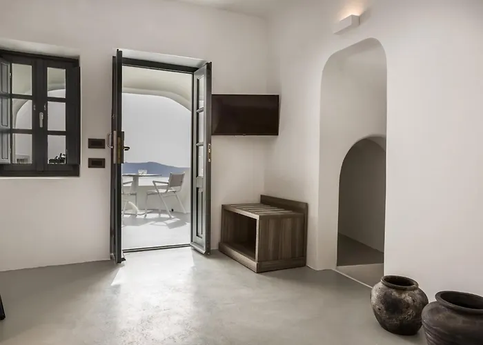 Sun Rocks Boutique Hotel