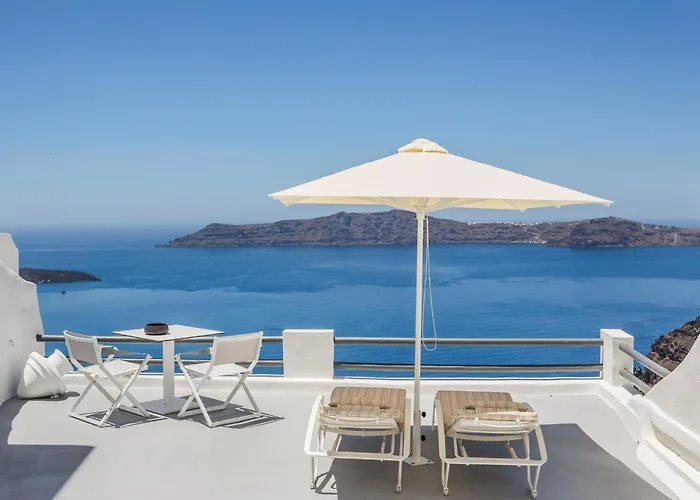 Sun Rocks Boutique - Caldera View & Sunset Dining Experience