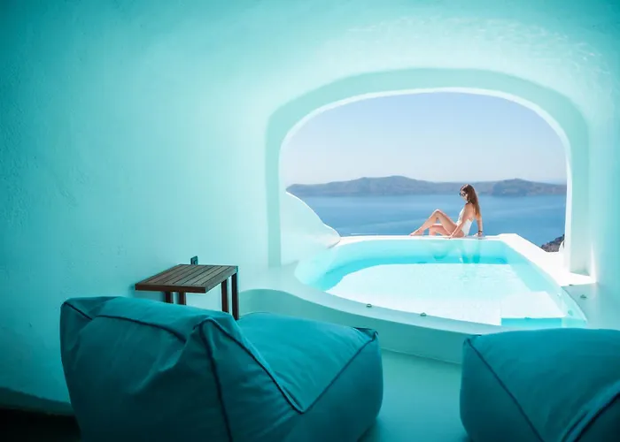 ホテル Sun Rocks Boutique - Caldera View & Sunset Dining Experience フィロステファニ