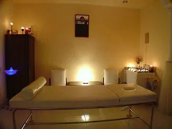 Sun Rocks Boutique 3* Firostefani