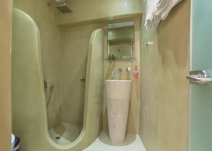 Hotel Sun Rocks Boutique Firostefani