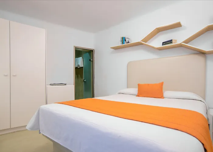 Sun Rocks Boutique 3*