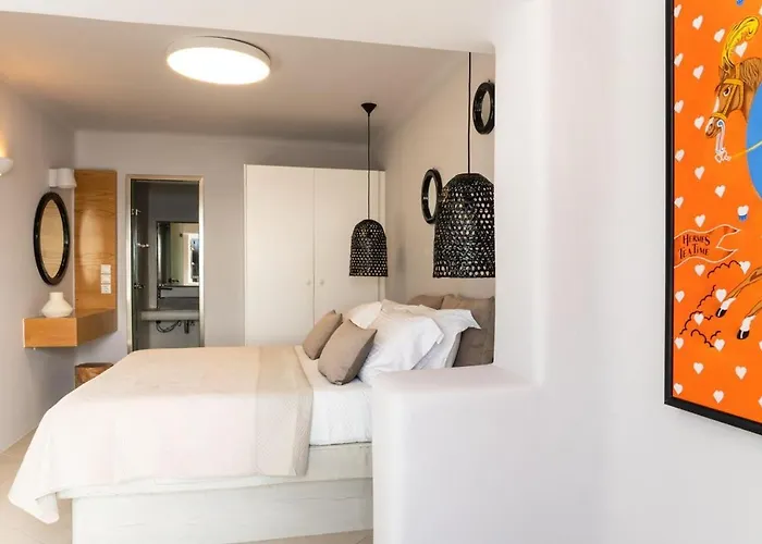 Sun Rocks Boutique 3*